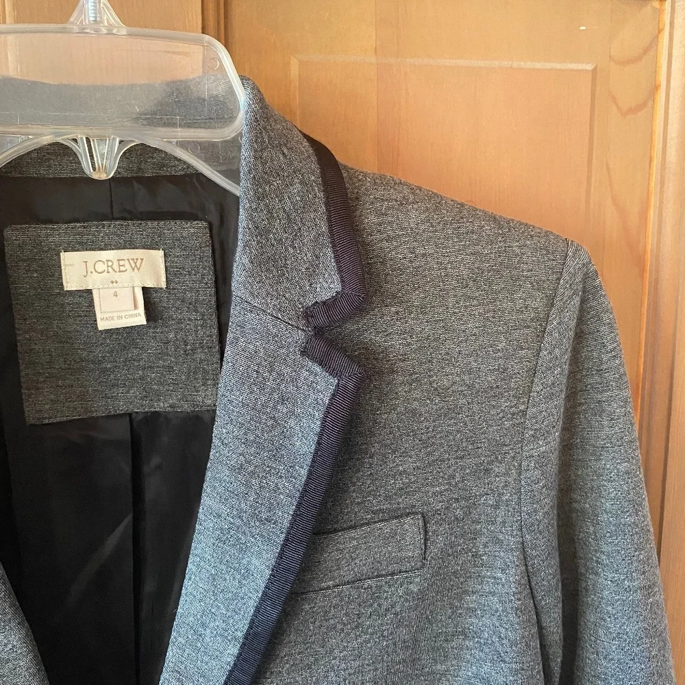 J. Crew Factory Tipped Knit Stretch Two‎ Button Gray Blazer Jacket